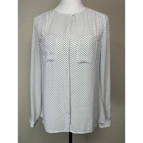 Ann Taylor LOFT White W/ Black Print No Show Buttons Blouse Top Sz S Classic EUC - Picture 1 of 16